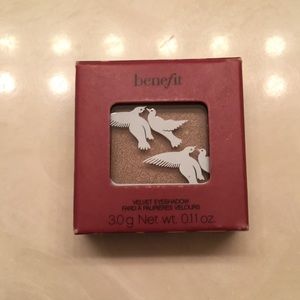 Benefit Dandy Brandy Velvet Eyeshadow
